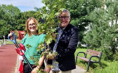 Growing a Greener Future: The Annual Tree Planting Day at Zespół Szkół nr 6 in Wrocław